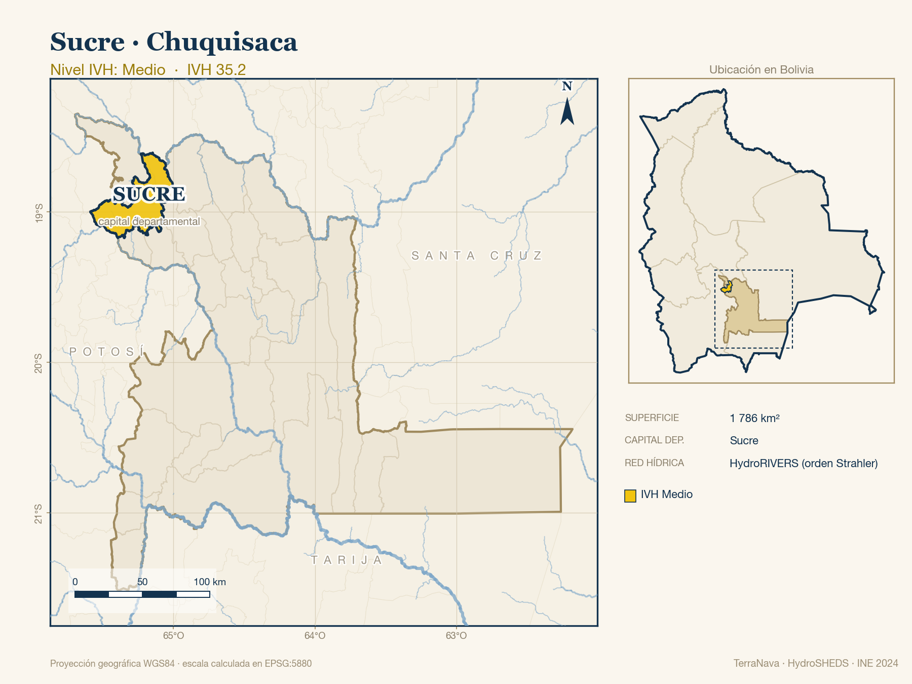 Mapa localizador de Sucre (Chuquisaca): zoom departamental con red hídrica HydroRIVERS, municipio destacado por nivel IVH y ubicación en Bolivia